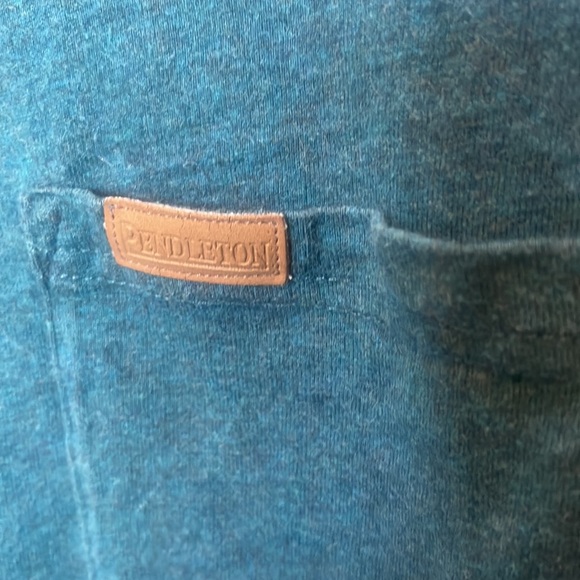 Pendleton Long Sleeve Deschutes Pocket Tee - Picture 2 of 4